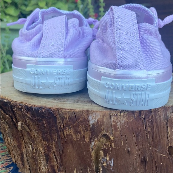 Iridescent “Lilac Mist” Converse Shoreline 7.5 - Picture 5 of 15